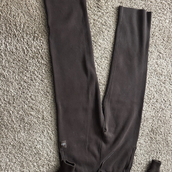 Alo Brown Cardigan and Pants Set - Picture 2 of 9